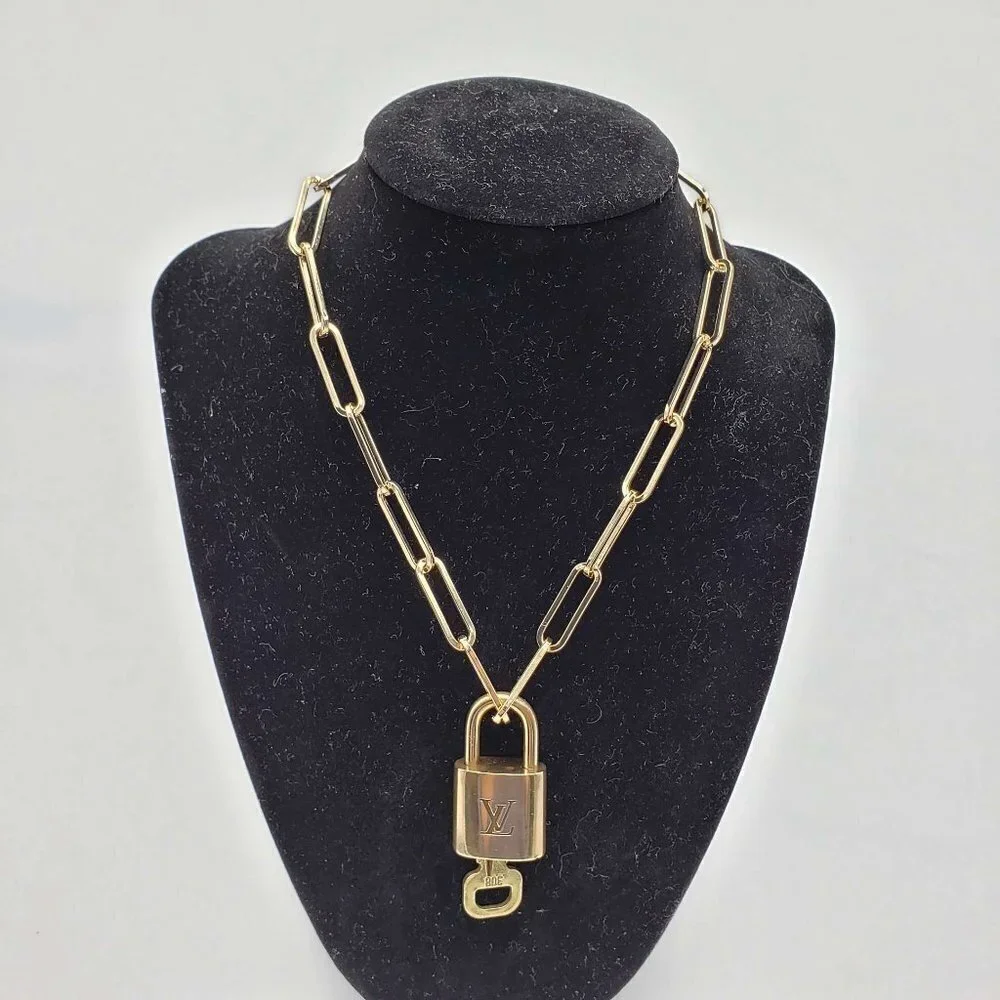 Gold-Plated Necklace with Authentic Louis Vuitton Padlock 021026
